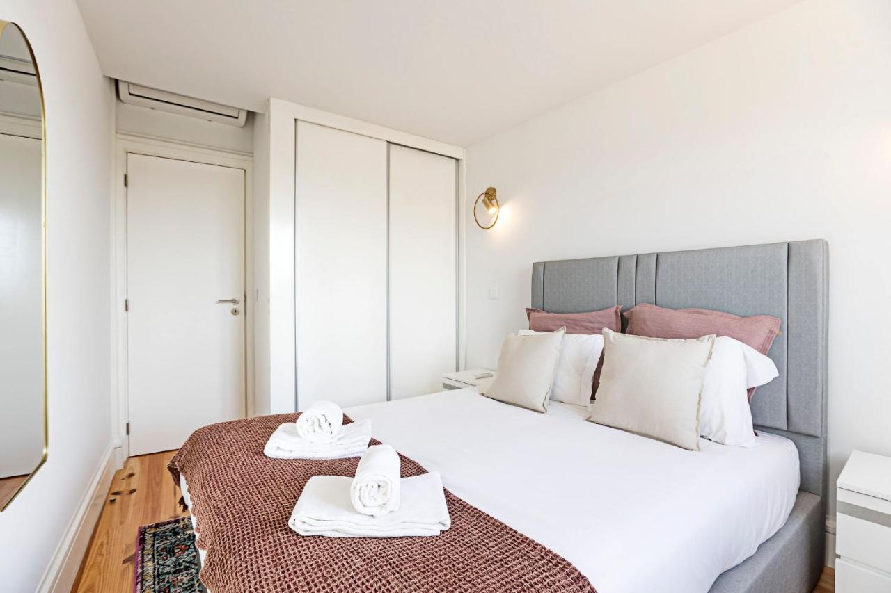 Modern Cativo Apartment By Lovelystay Porto Zewnętrze zdjęcie